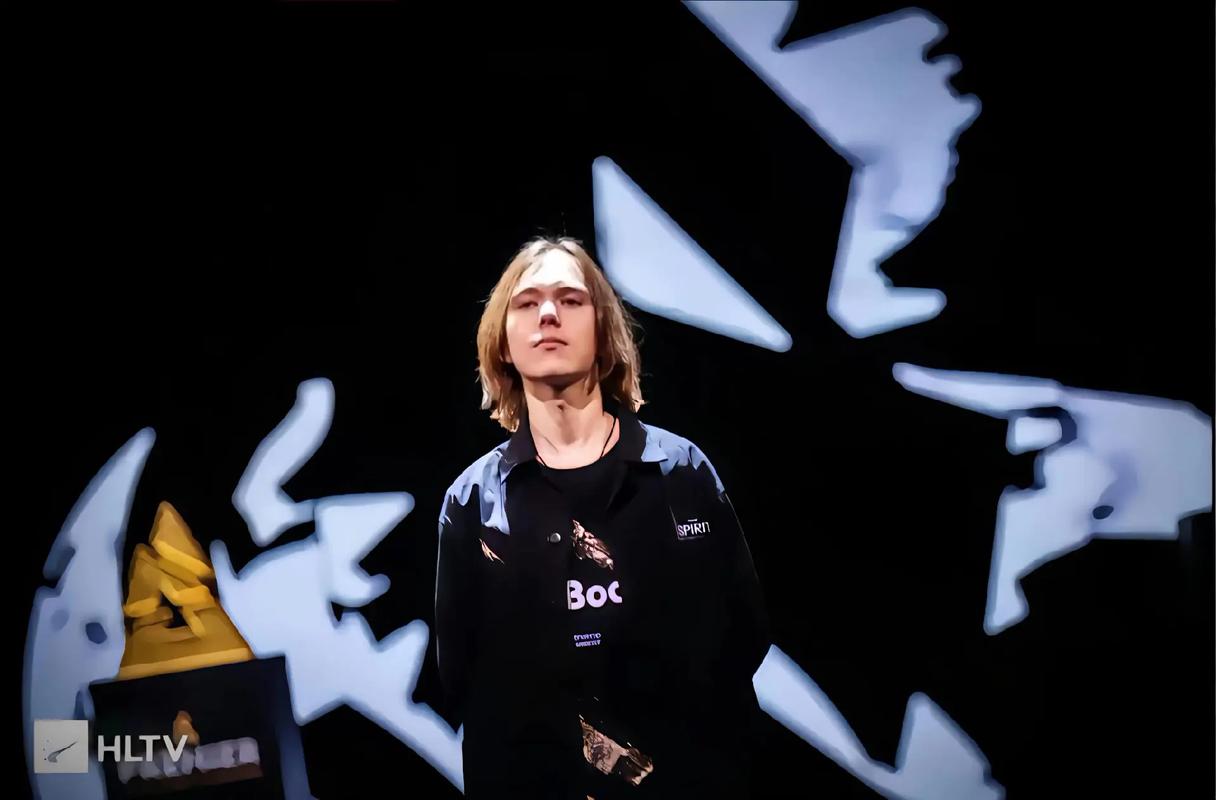 真不是选手在演，CSGO这个影响BUG的局势两年都没修好