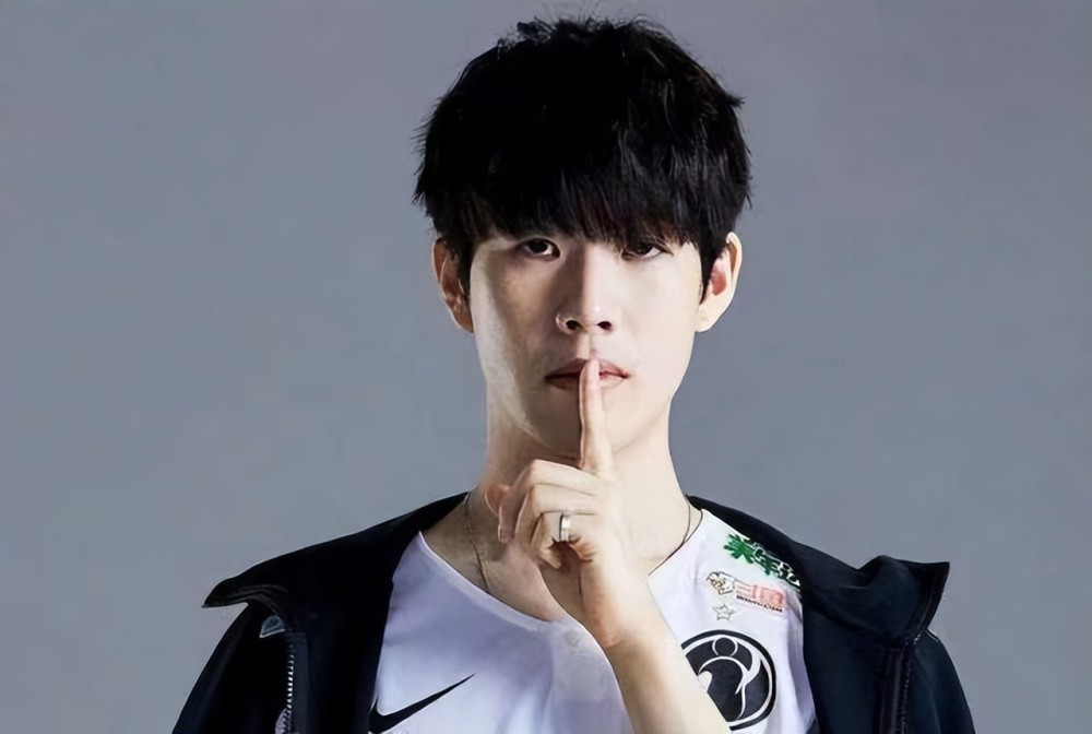 G2, FaZe, Legacy , 和 FURIA Esports 在 FISSURE Playground 2 开局获胜