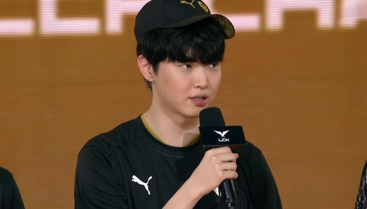 EWC官方发布沙特杯预热海报：冠军争夺战将于7月4日打响