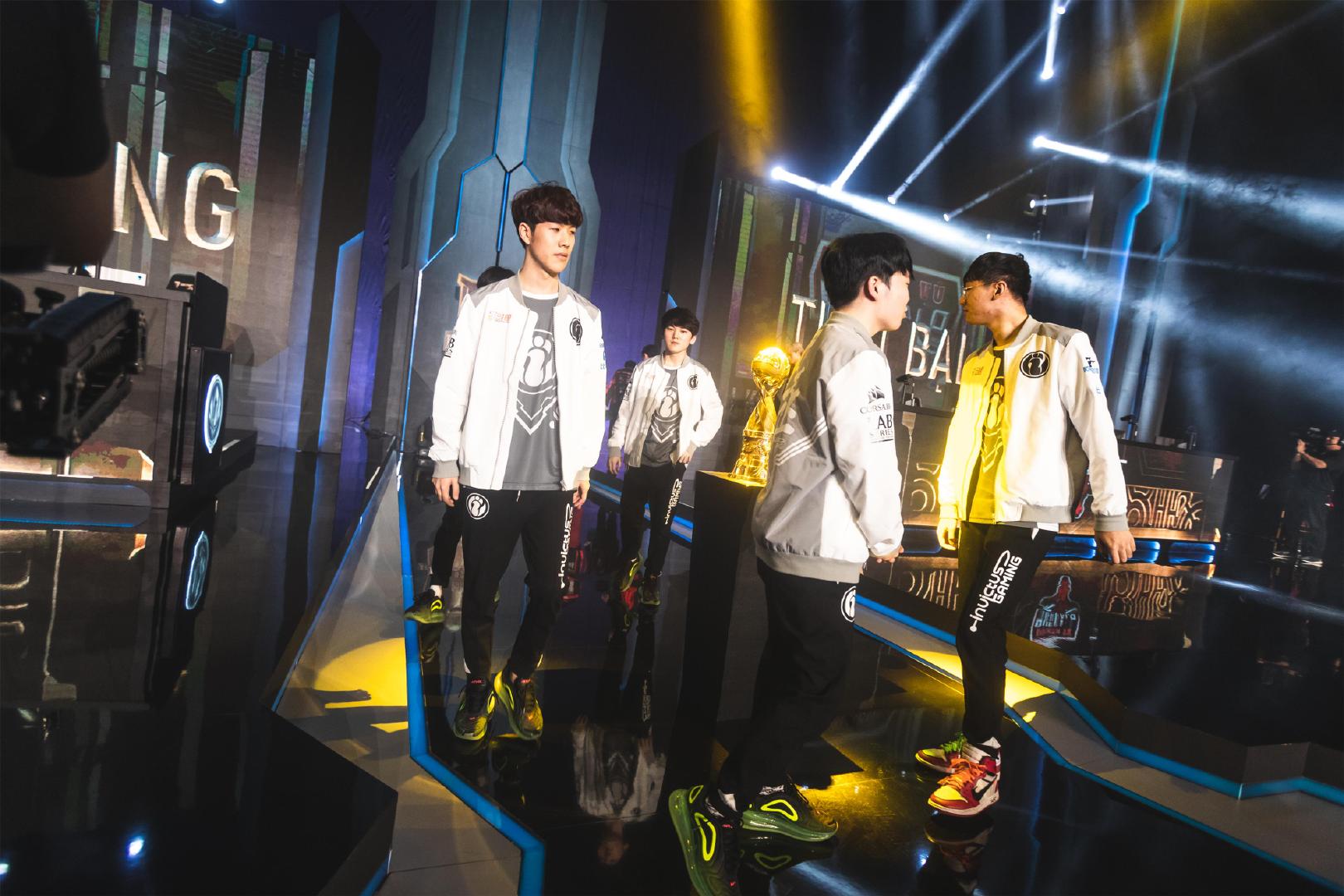 电竞比分33解释了为什么Team Spirit是2025年国际邀请赛的头号热门