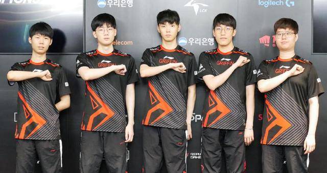 Top Esports 击败 G2 Esports 进入 2025 年全球总决赛半决赛